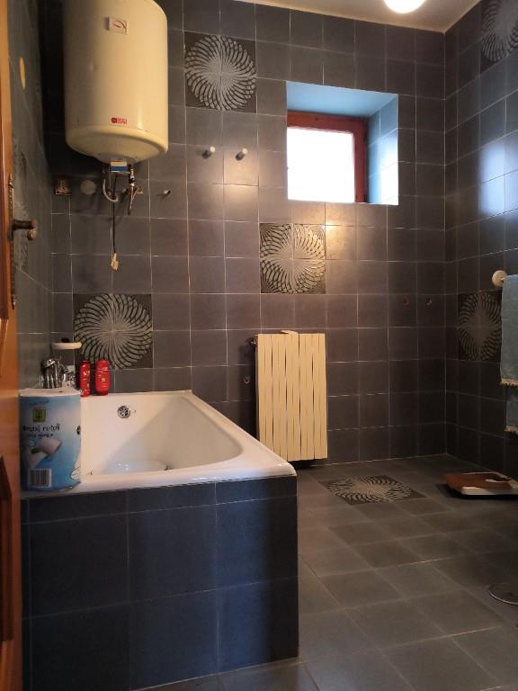 casa indipendente in vendita a Castel San Lorenzo