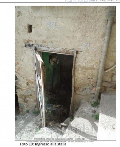 casa indipendente in vendita a Castel San Lorenzo