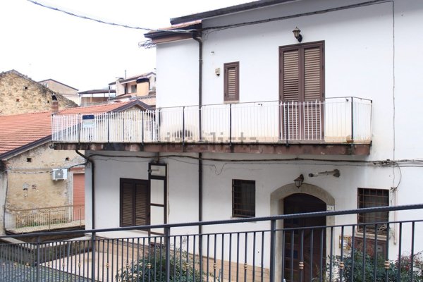 appartamento in vendita a Castel San Lorenzo