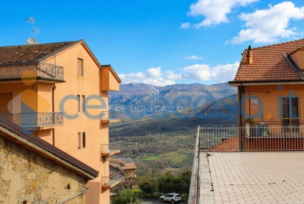 appartamento in vendita a Castel San Lorenzo