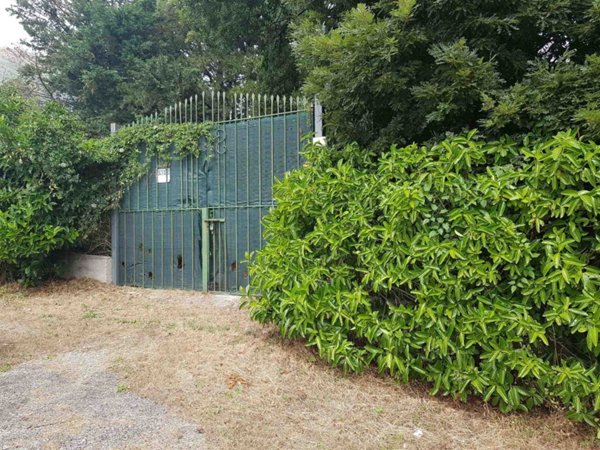 ufficio in vendita a Castiglione del Genovesi