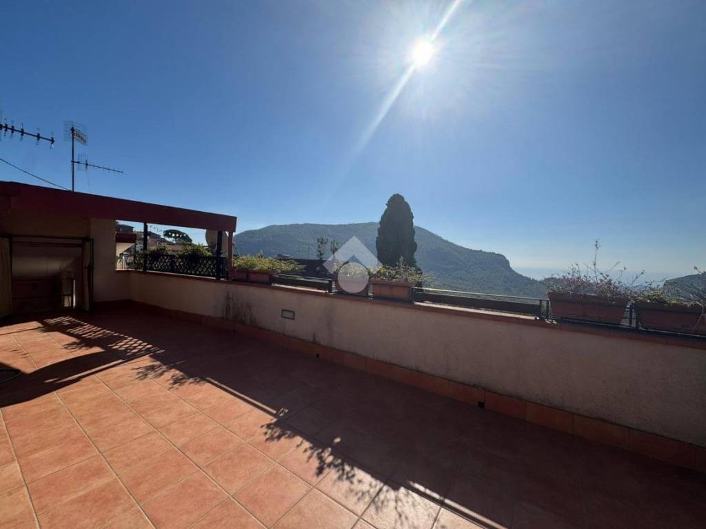 casa indipendente in vendita a Castiglione del Genovesi