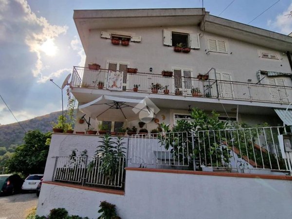 casa indipendente in vendita a Castiglione del Genovesi