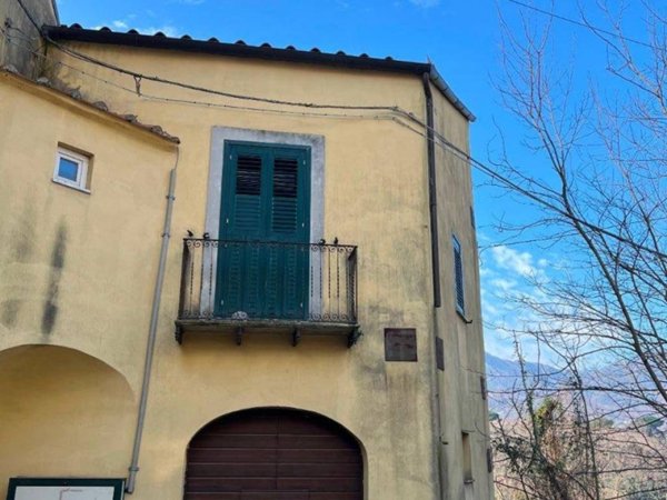 intera palazzina in vendita a Cava de' Tirreni