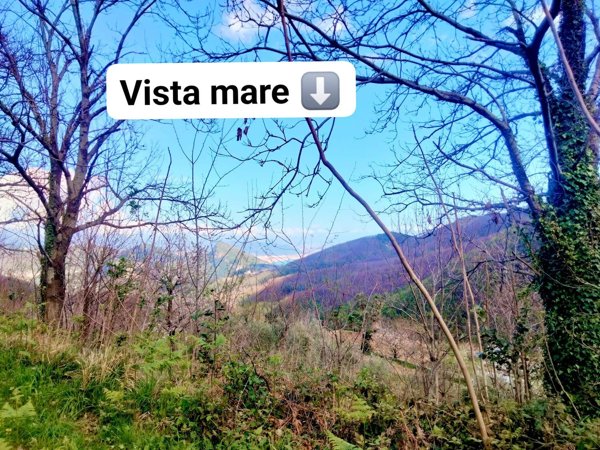 casa indipendente a Cava de' Tirreni in zona Castagneto / Corpo di Cava