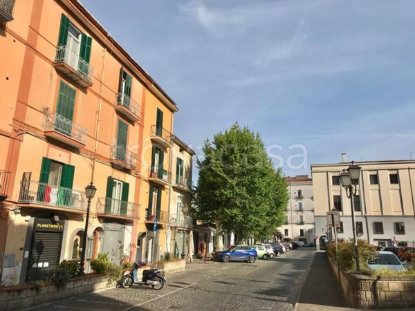 negozio in vendita a Cava de' Tirreni