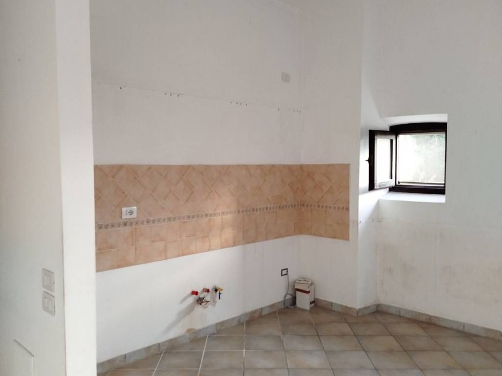 appartamento in vendita a Cava de' Tirreni in zona Pregiato