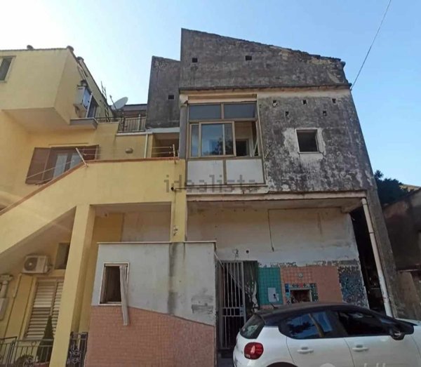 appartamento in vendita a Cava de' Tirreni in zona Santa Lucia