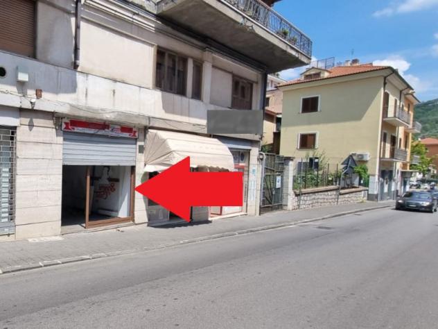 negozio in vendita a Cava de' Tirreni