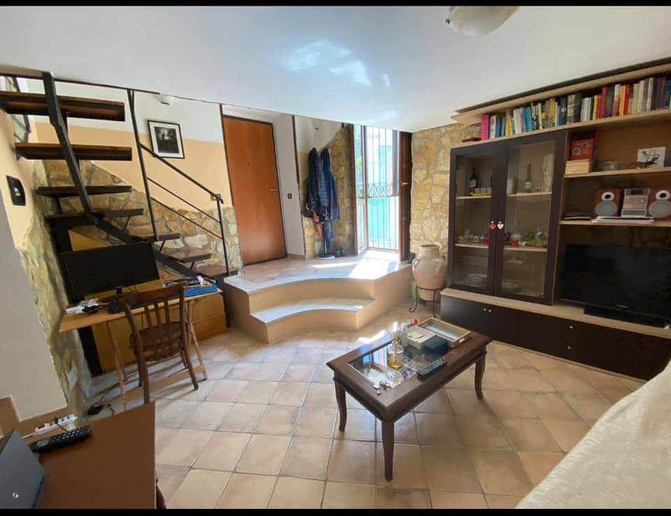 appartamento in vendita a Cava de' Tirreni in zona Santa Lucia