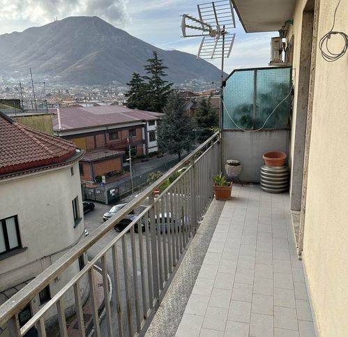 appartamento in vendita a Cava de' Tirreni in zona San Lorenzo