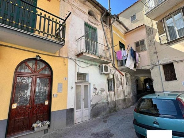 appartamento in vendita a Cava de' Tirreni in zona Passiano
