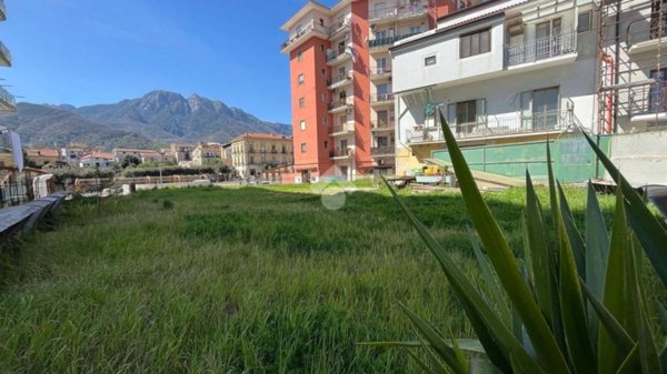 terreno agricolo a Cava de' Tirreni in zona Centro Storico / Scacciaventi