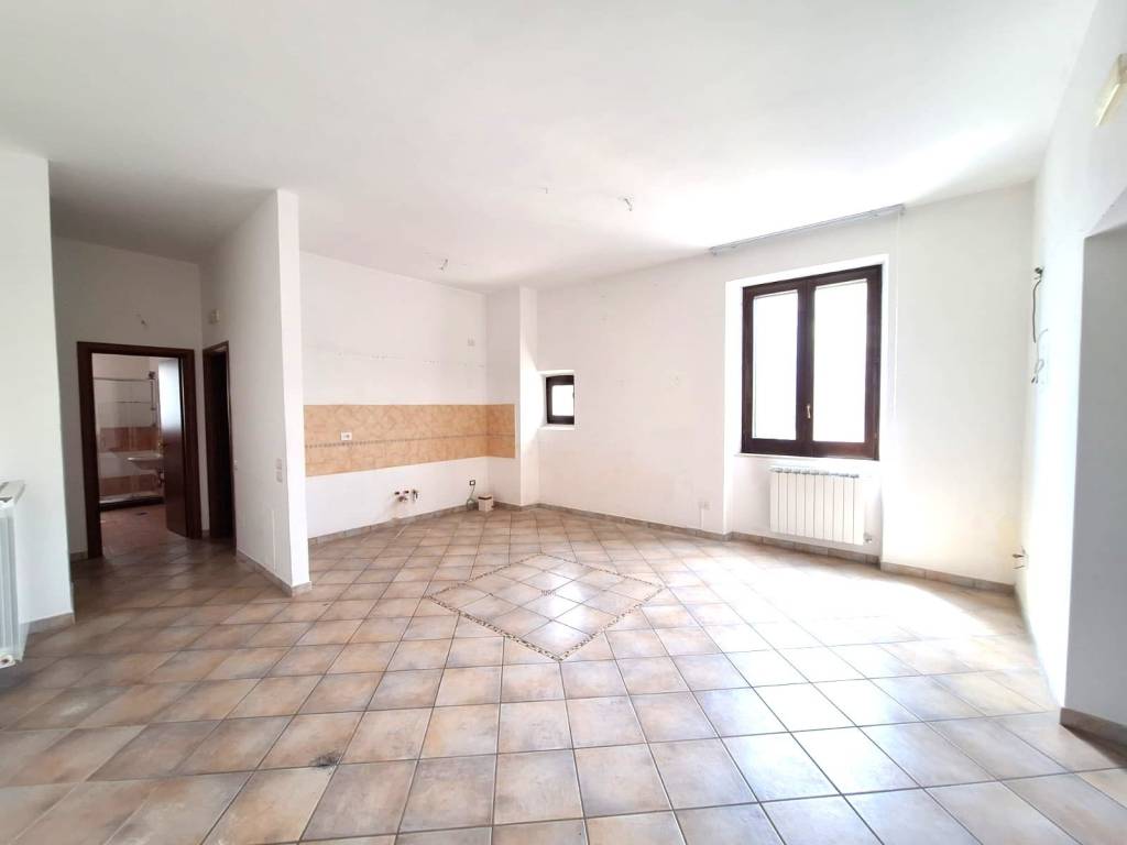 appartamento in vendita a Cava de' Tirreni in zona Pregiato