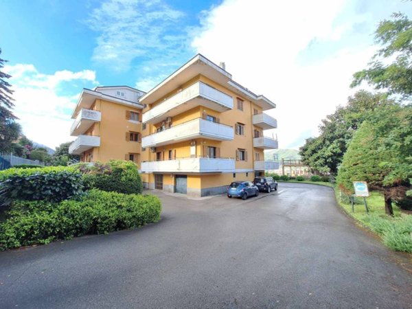 appartamento in vendita a Cava de' Tirreni in zona Centro Storico / Scacciaventi