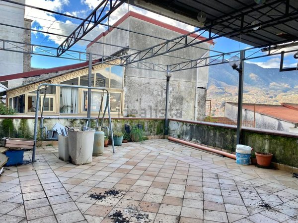 appartamento in vendita a Cava de' Tirreni in zona Pregiato