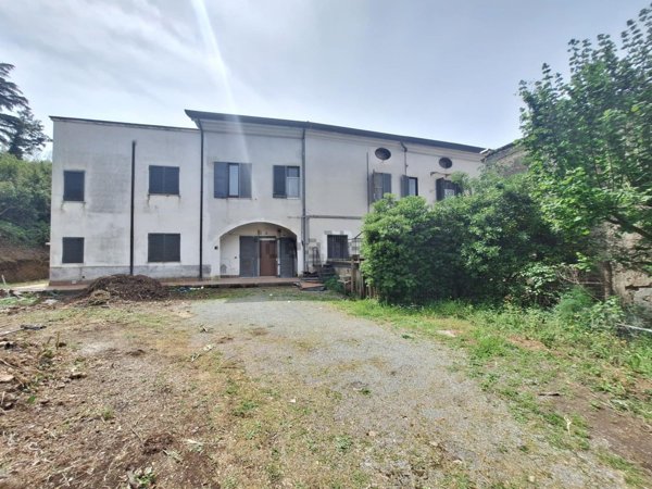 appartamento in vendita a Cava de' Tirreni in zona Pregiato