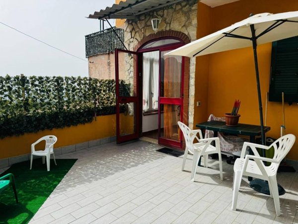 casa indipendente in vendita a Cava de' Tirreni