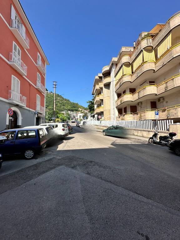 appartamento in vendita a Cava de' Tirreni in zona Centro Storico / Scacciaventi