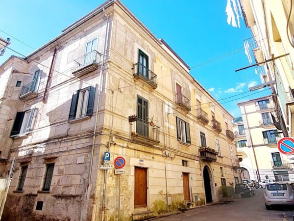 appartamento in vendita a Cava de' Tirreni in zona Pianesi