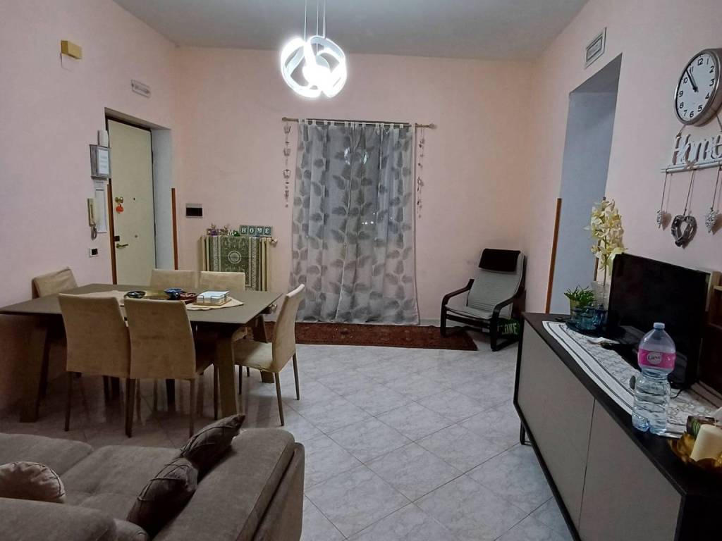 appartamento in vendita a Cava de' Tirreni in zona Centro Storico / Scacciaventi