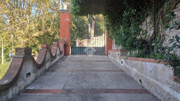 appartamento in vendita a Cava de' Tirreni in zona Rotolo