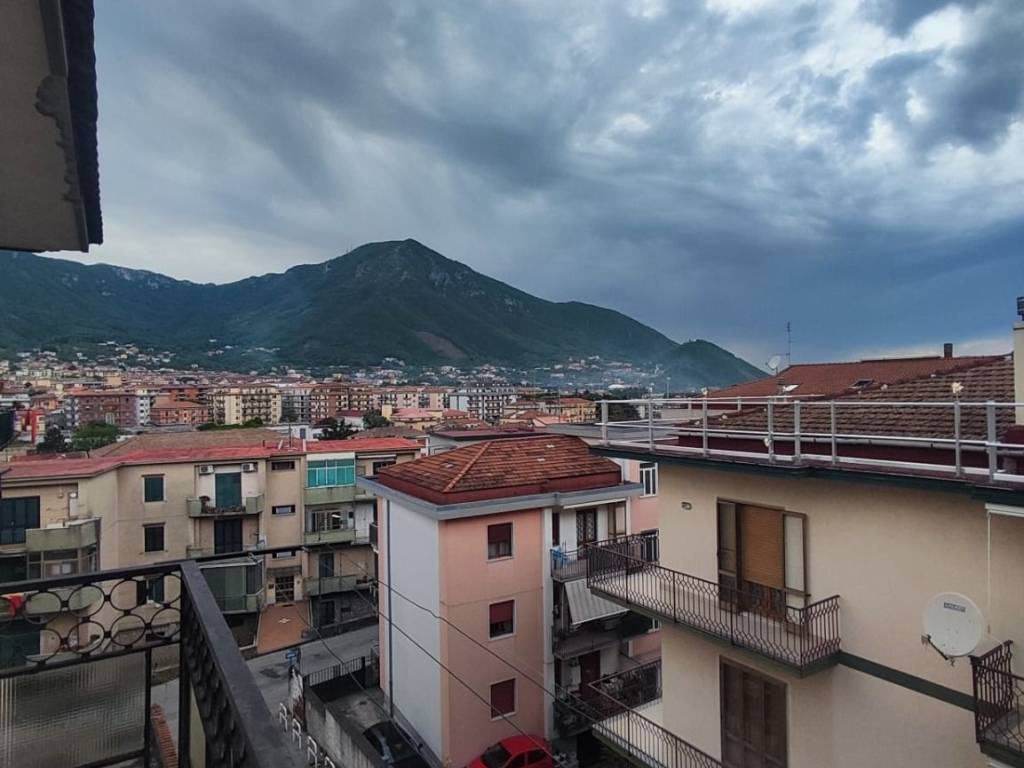 appartamento in vendita a Cava de' Tirreni in zona Pregiato
