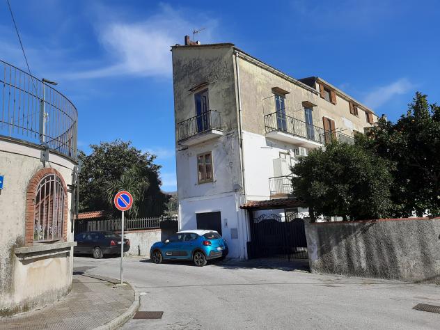 appartamento in vendita a Cava de' Tirreni in zona Castagneto / Corpo di Cava