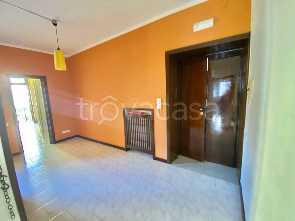 appartamento in vendita a Cava de' Tirreni in zona Centro Storico / Scacciaventi