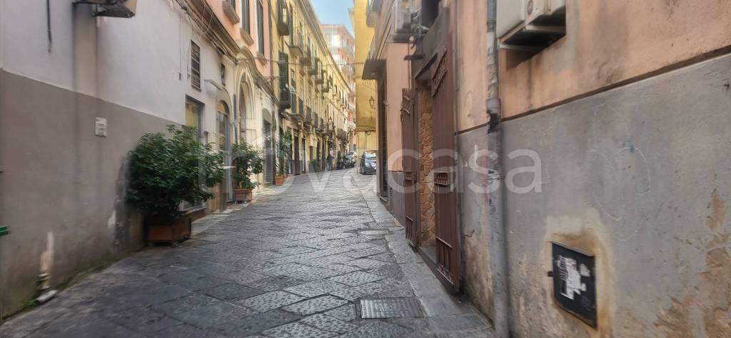 negozio in vendita a Cava de' Tirreni