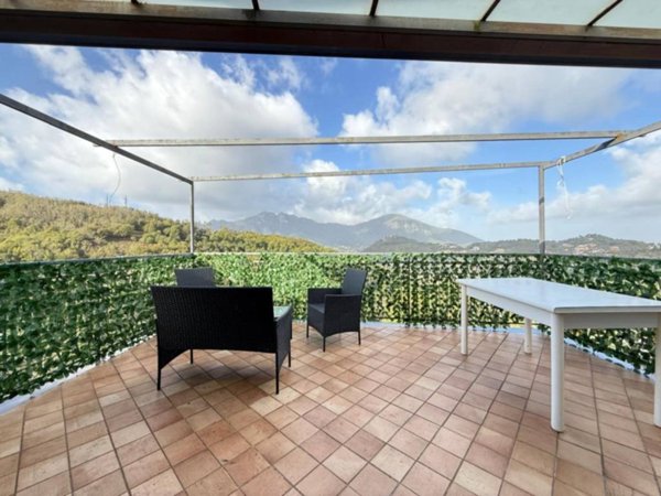 appartamento in vendita a Cava de' Tirreni in zona Croce