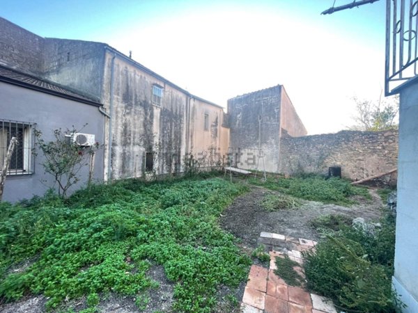 appartamento in vendita a Cava de' Tirreni in zona Annunziata