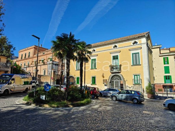 ufficio in vendita a Cava de' Tirreni