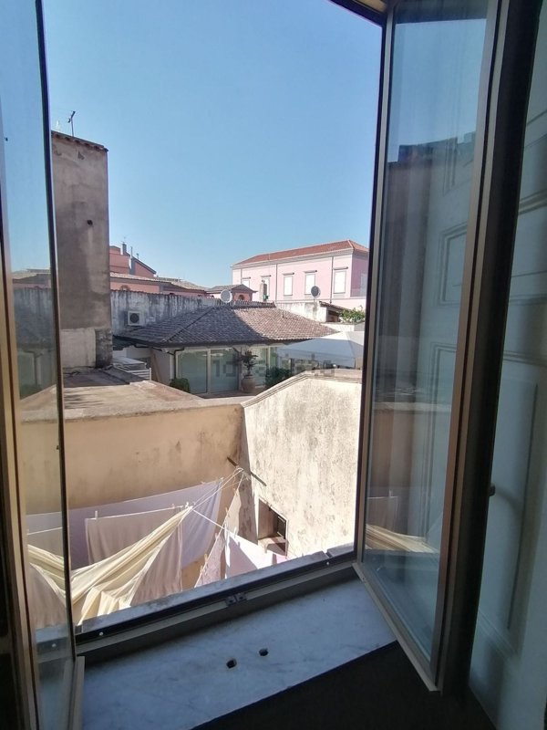 esavano in vendita a Cava de' Tirreni