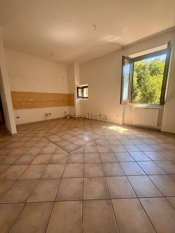 appartamento in vendita a Cava de' Tirreni in zona Pregiato