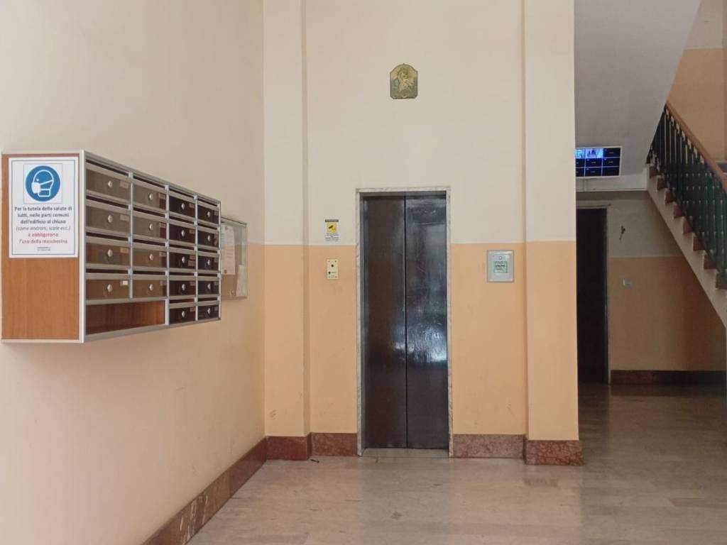 appartamento in vendita a Cava de' Tirreni in zona Centro Storico / Scacciaventi