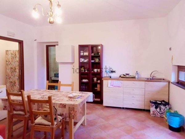 appartamento in vendita a Cava de' Tirreni in zona Sant'Anna