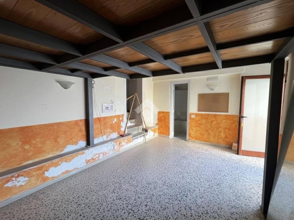 appartamento in vendita a Cava de' Tirreni in zona Pregiato