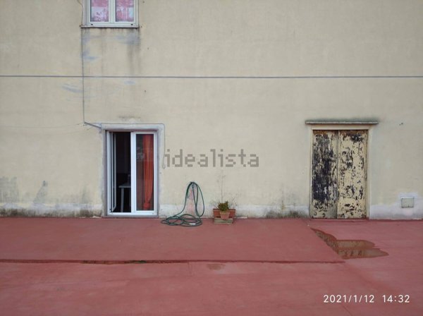 appartamento in vendita a Cava de' Tirreni in zona Centro Storico / Scacciaventi