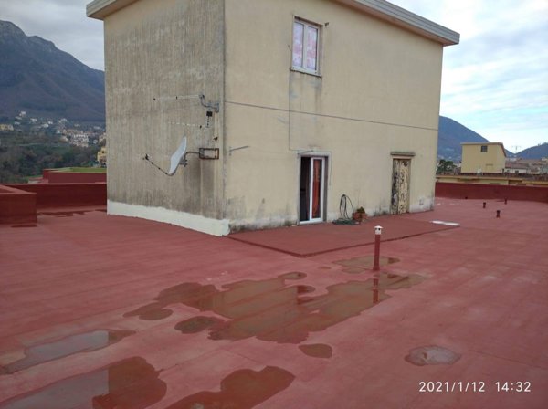 appartamento in vendita a Cava de' Tirreni in zona Centro Storico / Scacciaventi