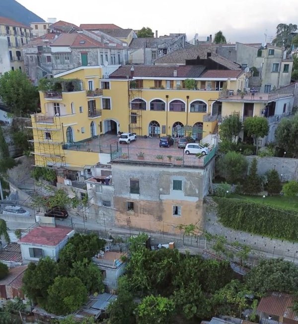 casa indipendente in vendita a Cava de' Tirreni