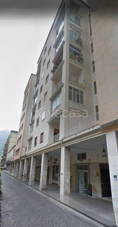 appartamento in vendita a Cava de' Tirreni in zona Centro Storico / Scacciaventi