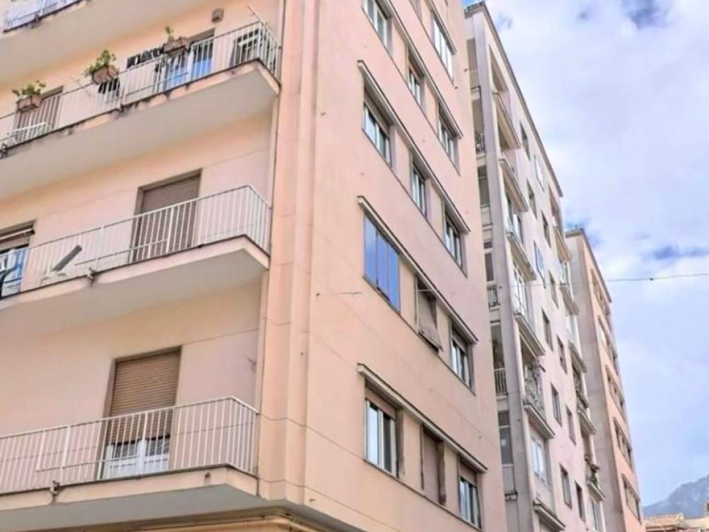 ufficio in vendita a Cava de' Tirreni