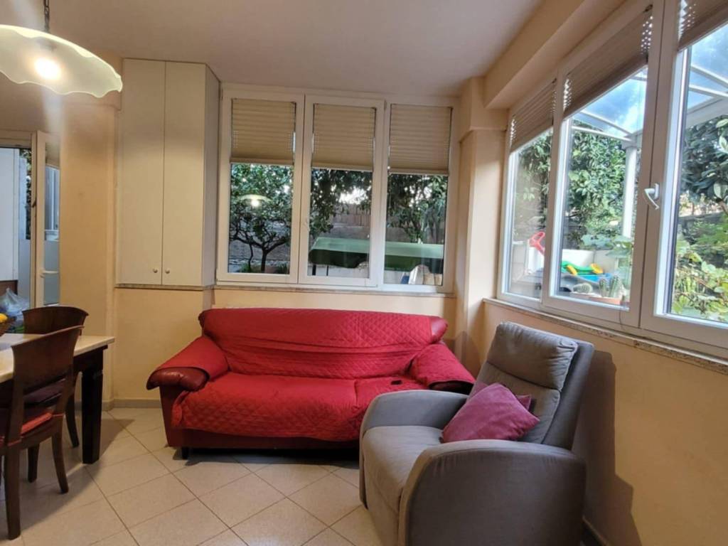 locale commerciale in vendita a Cava de' Tirreni