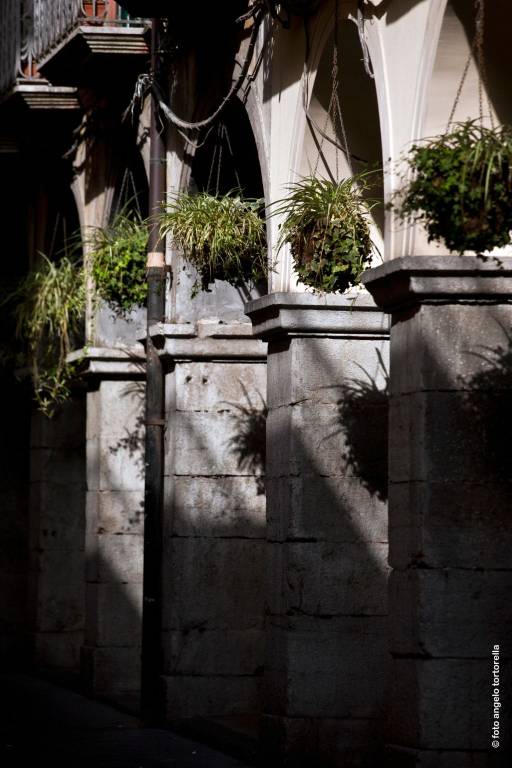 negozio in vendita a Cava de' Tirreni in zona Centro Storico / Scacciaventi