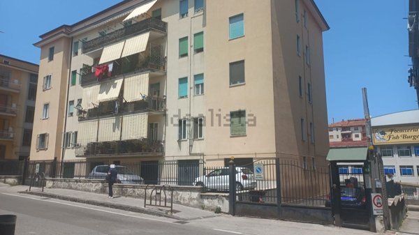 appartamento in vendita a Cava de' Tirreni in zona Centro Storico / Scacciaventi