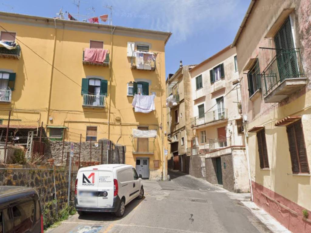 appartamento in vendita a Cava de' Tirreni in zona Centro Storico / Scacciaventi