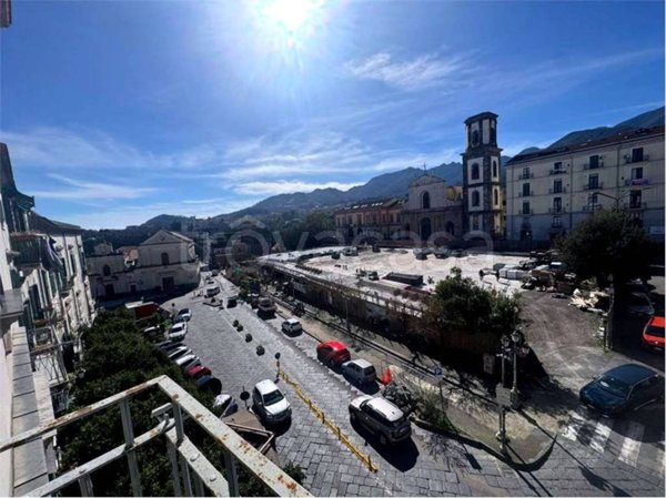 appartamento in vendita a Cava de' Tirreni in zona Centro Storico / Scacciaventi