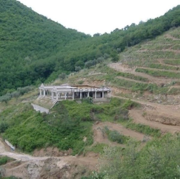 casa indipendente in vendita a Cava de' Tirreni