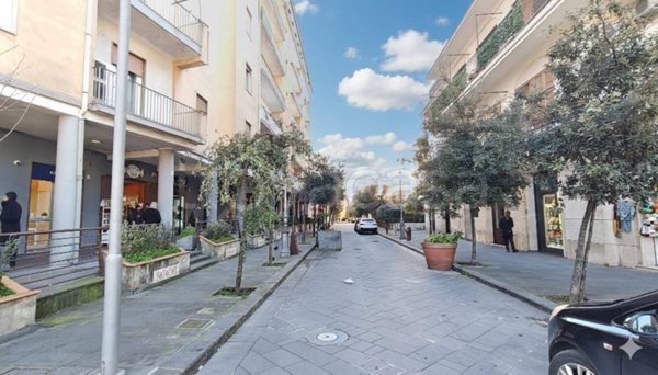 appartamento in vendita a Cava de' Tirreni in zona Centro Storico / Scacciaventi